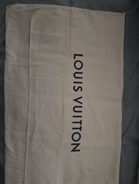 100% Authentic Louis Vuitton Dust Cover